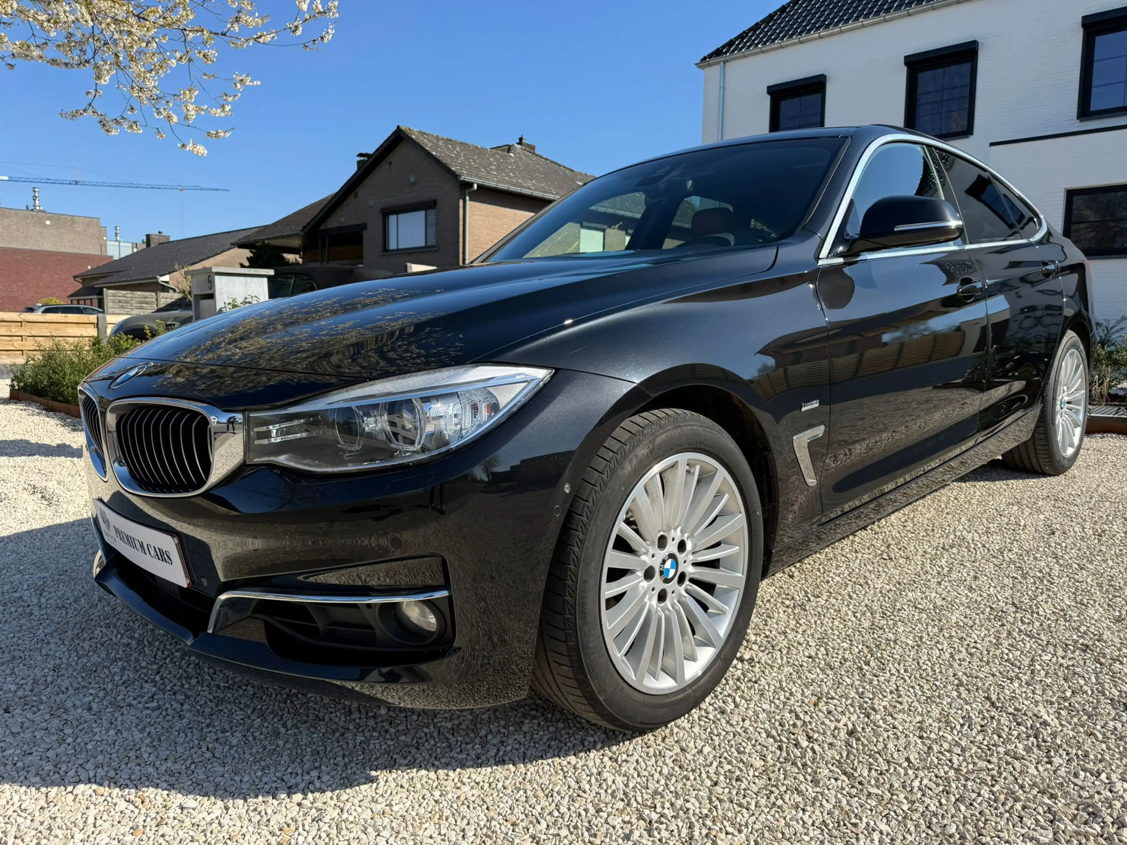 BMW 328 Touring 328i XDRIVE — photo 8