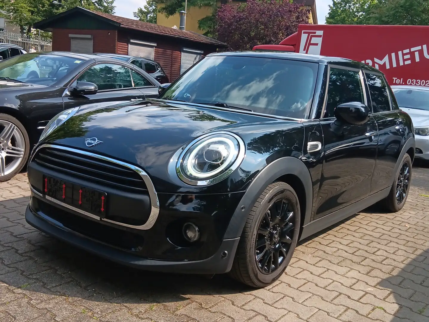 MINI One Aut. 60 Years Chili LED Navi Panorama PDC Noir - 1