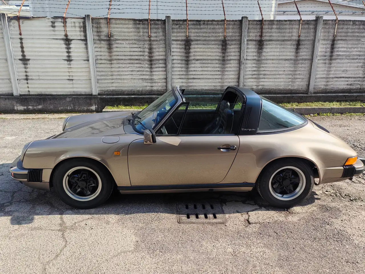 Porsche 930 911 Targa SC 3.0, foto 2