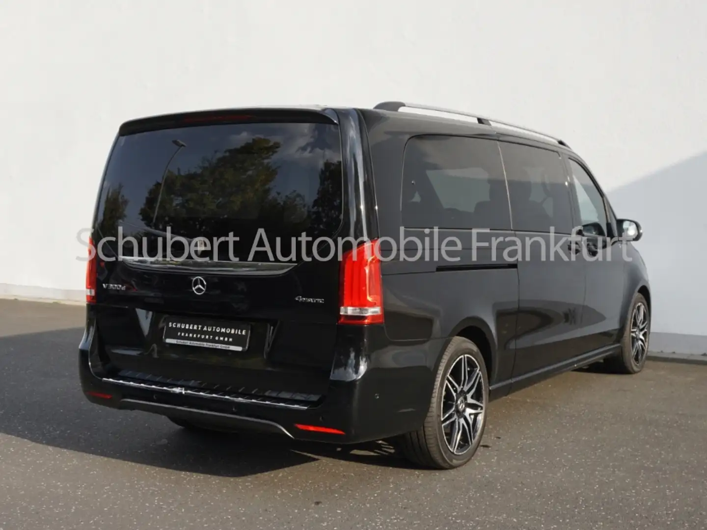 Mercedes-Benz V 300 d AMG AVANTGARDE EDITION 4M extralang 8Sitz Schwarz - 2