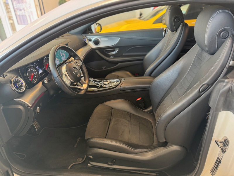 Mercedes-Benz E 220 d AMG Coupé LED Rü-Ka Pano Ambiente CarPlay — photo 8