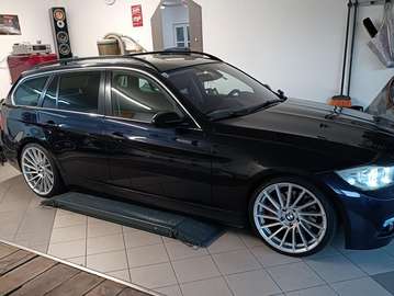 325d Touring