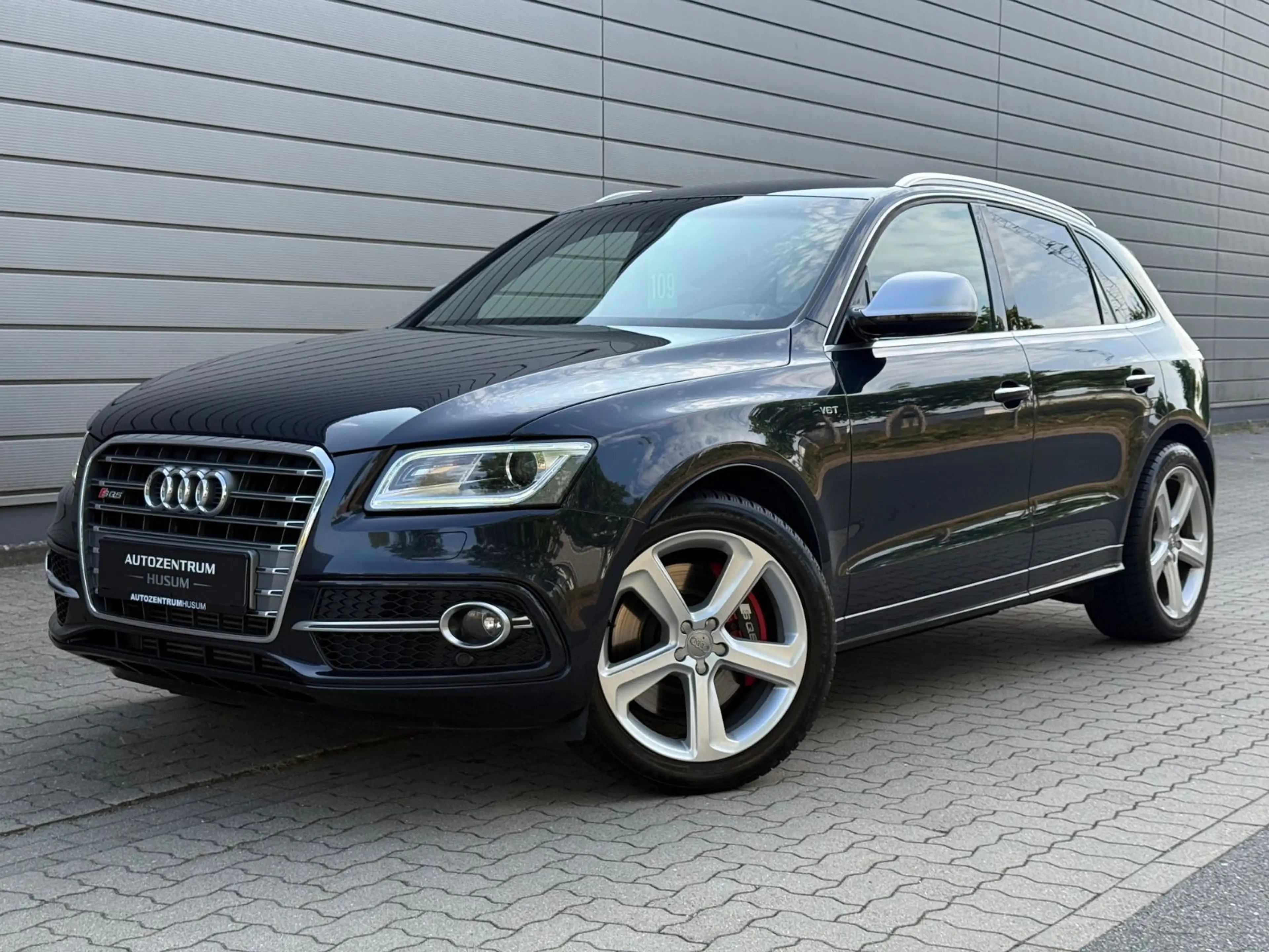 Audi SQ5 3.0 TDI plus quattro *HU/AU NEU*SHZ*TEMPO*