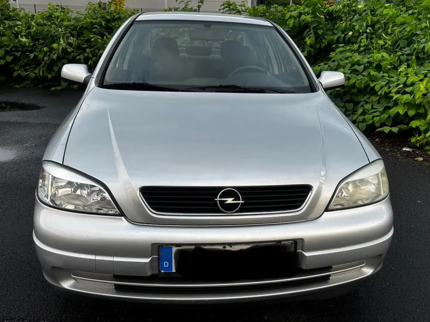 Opel Astra 1.6 Elegance Gris - 2
