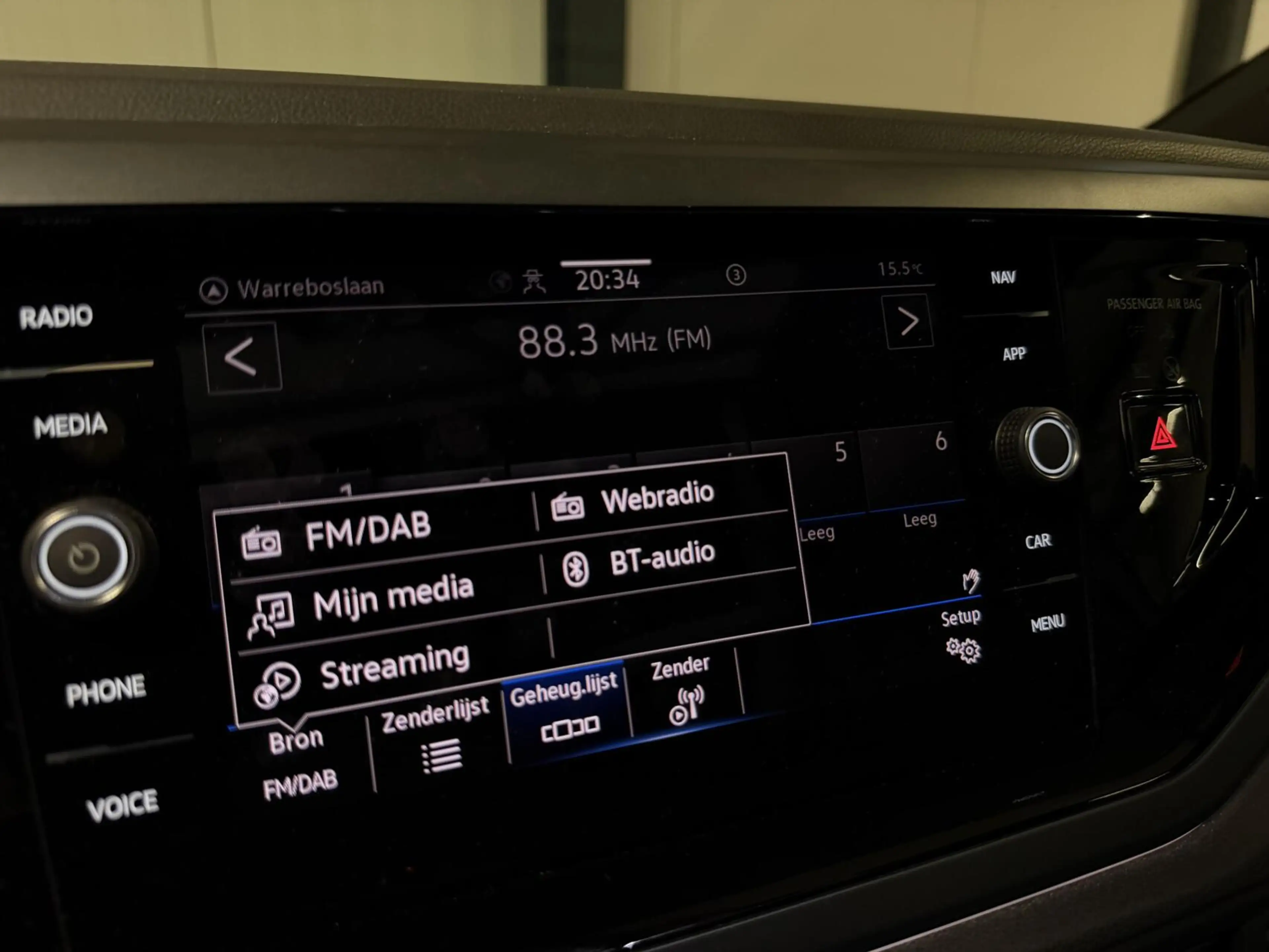 Volkswagen Polo 1.0 TSI R-Line Pano Virtual Sfeer IQ Light — photo 32