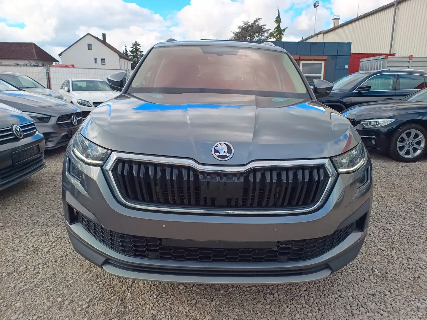 Skoda Kodiaq Ambition, Navi, RFK, AHK, Autom, 7 Sitze Gris - 2