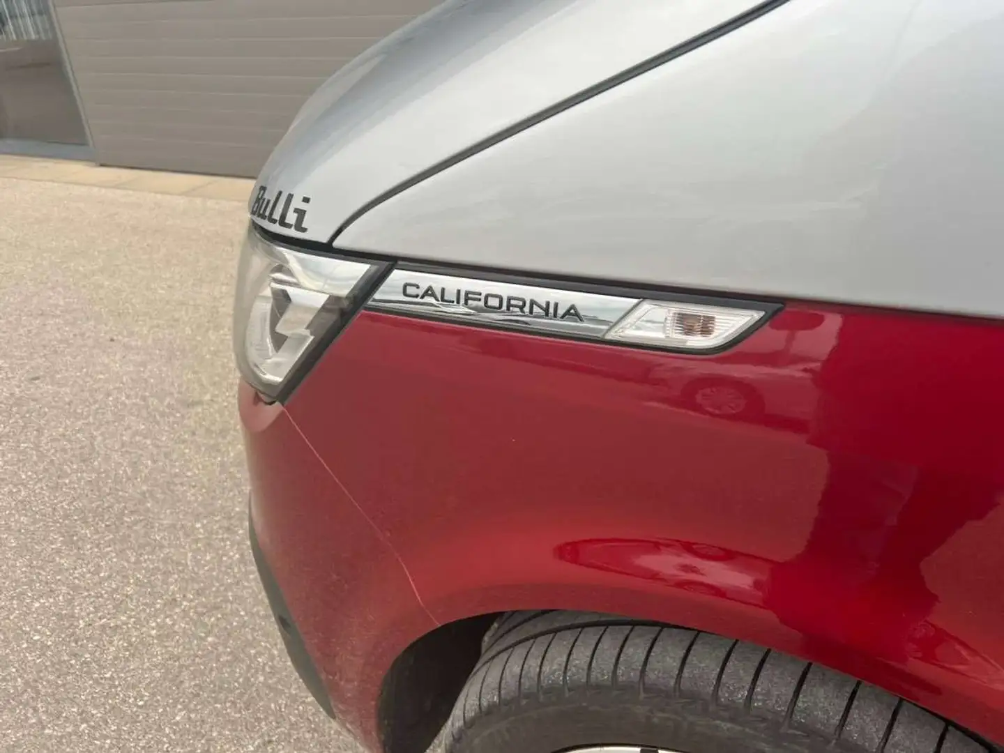 Volkswagen T6.1 California Ocean 4motion Tdi DSG Rot - 2