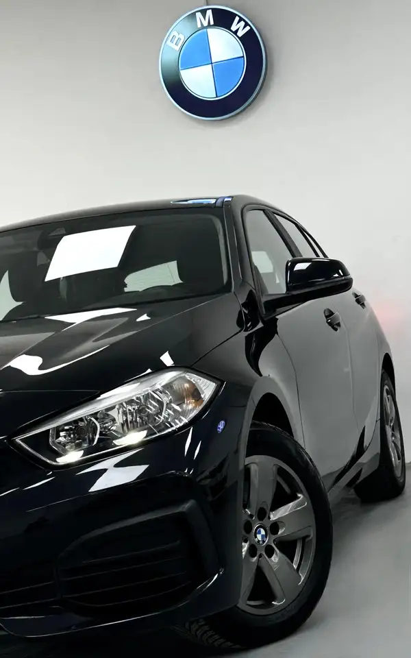 BMW 116 Citadine 5 portes — photo 17 sur 17