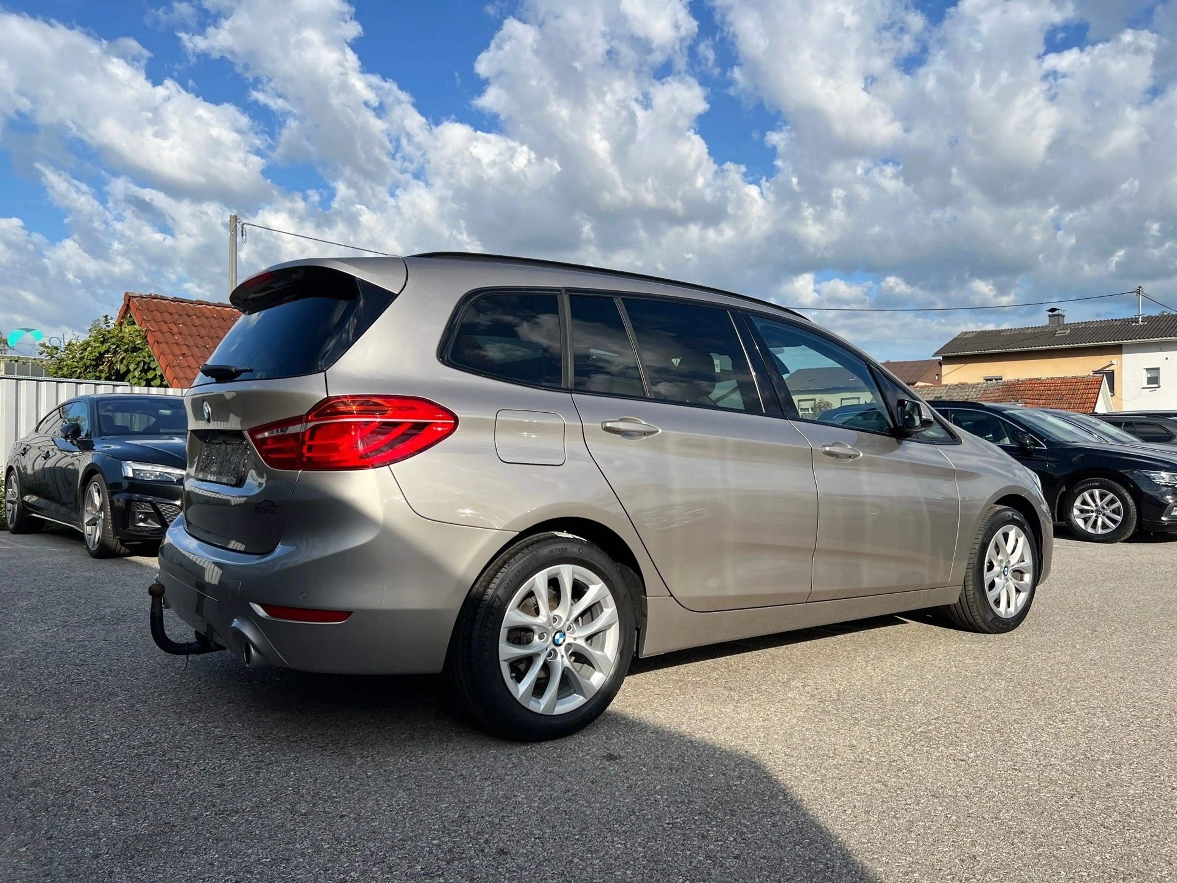 BMW 218 d Gran Tourer Aut. — photo 3