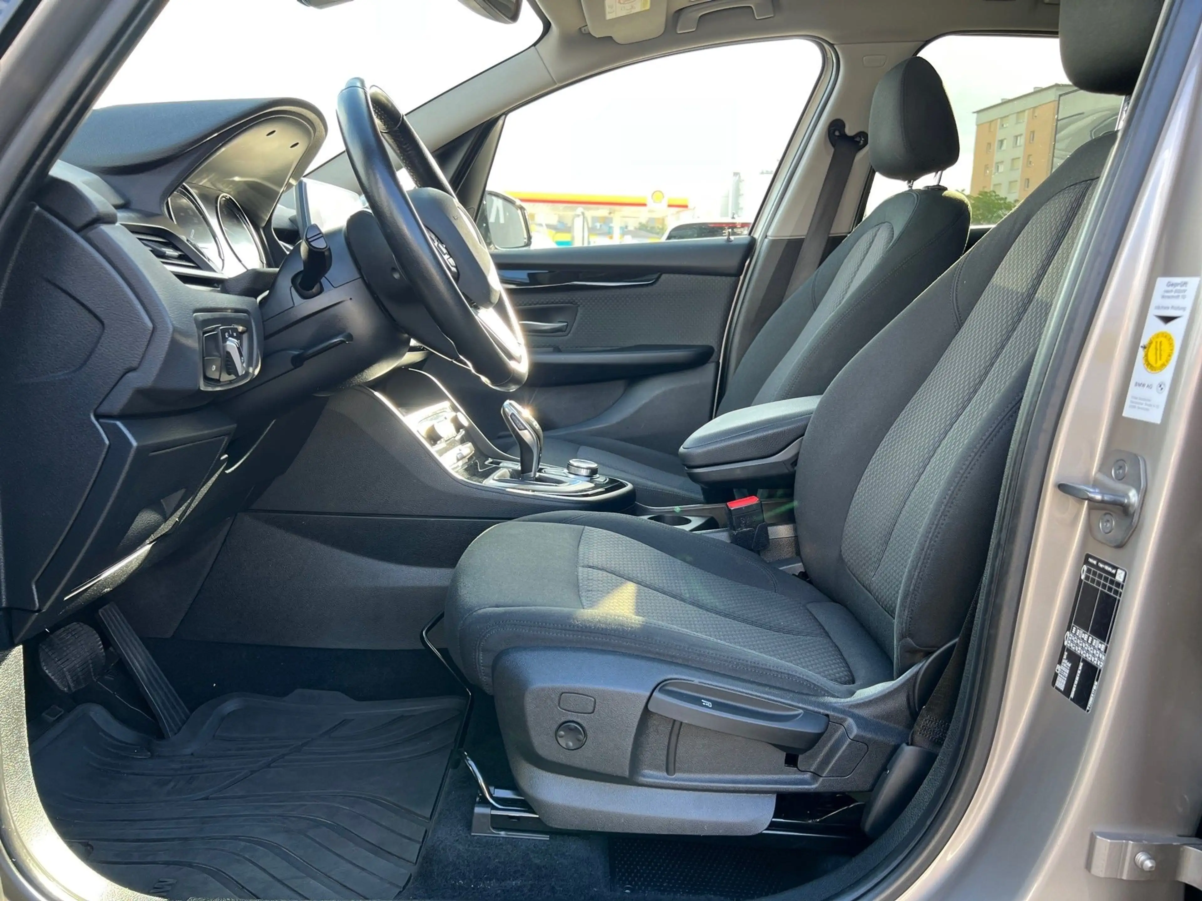 BMW 218 d Gran Tourer Aut. — photo 13