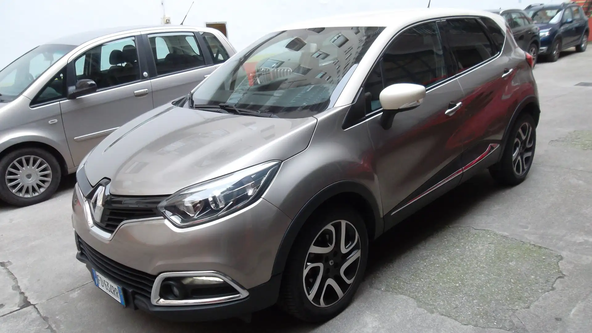 Renault Captur Vert - 2