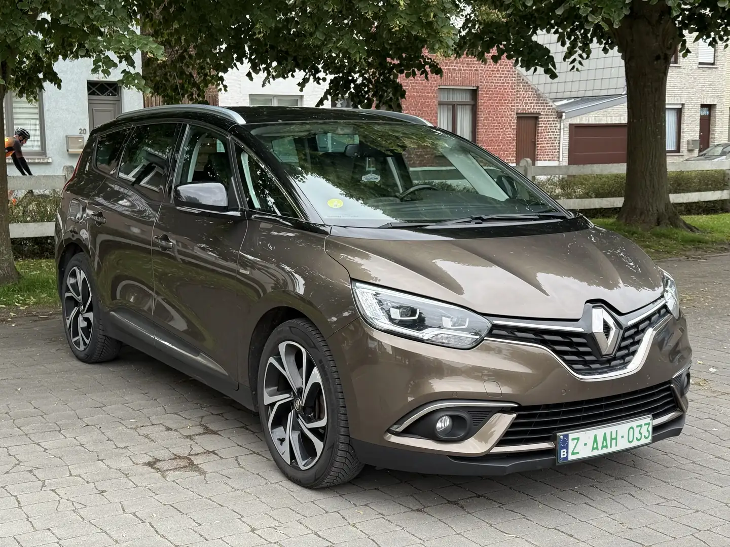 Renault Grand Scenic Scénic 1.5 dCi Energy Bose Edition Brun - 2