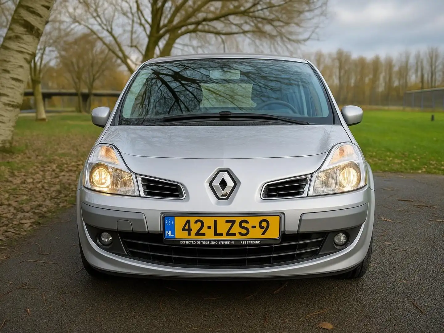 Renault Modus Modus 1.6-16V Dynamique Grijs - 2