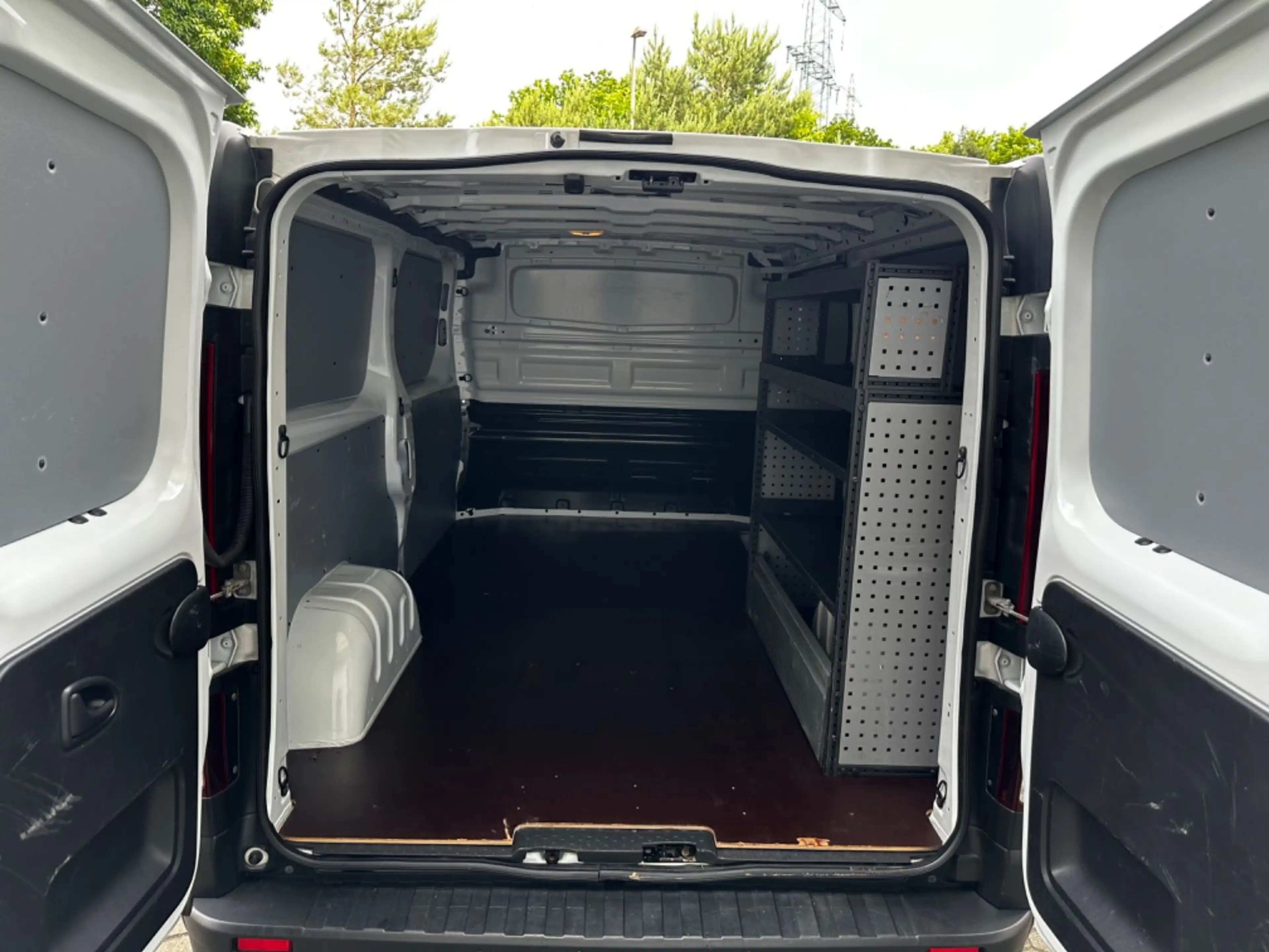 Renault Trafic 2.0DCi Kasten L2H1 3,0t*Navi*Klima*LED — photo 11