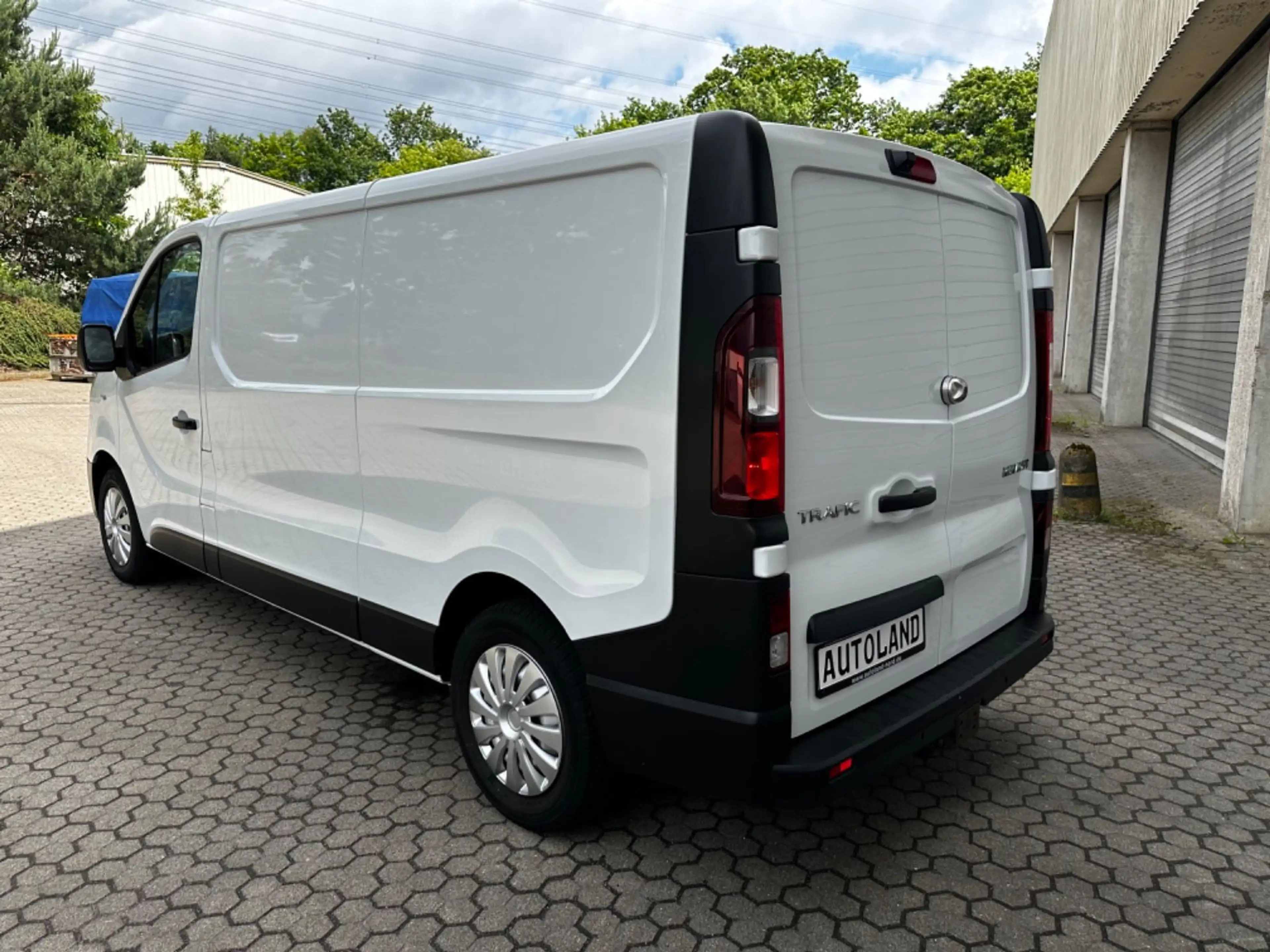 Renault Trafic 2.0DCi Kasten L2H1 3,0t*Navi*Klima*LED — photo 2