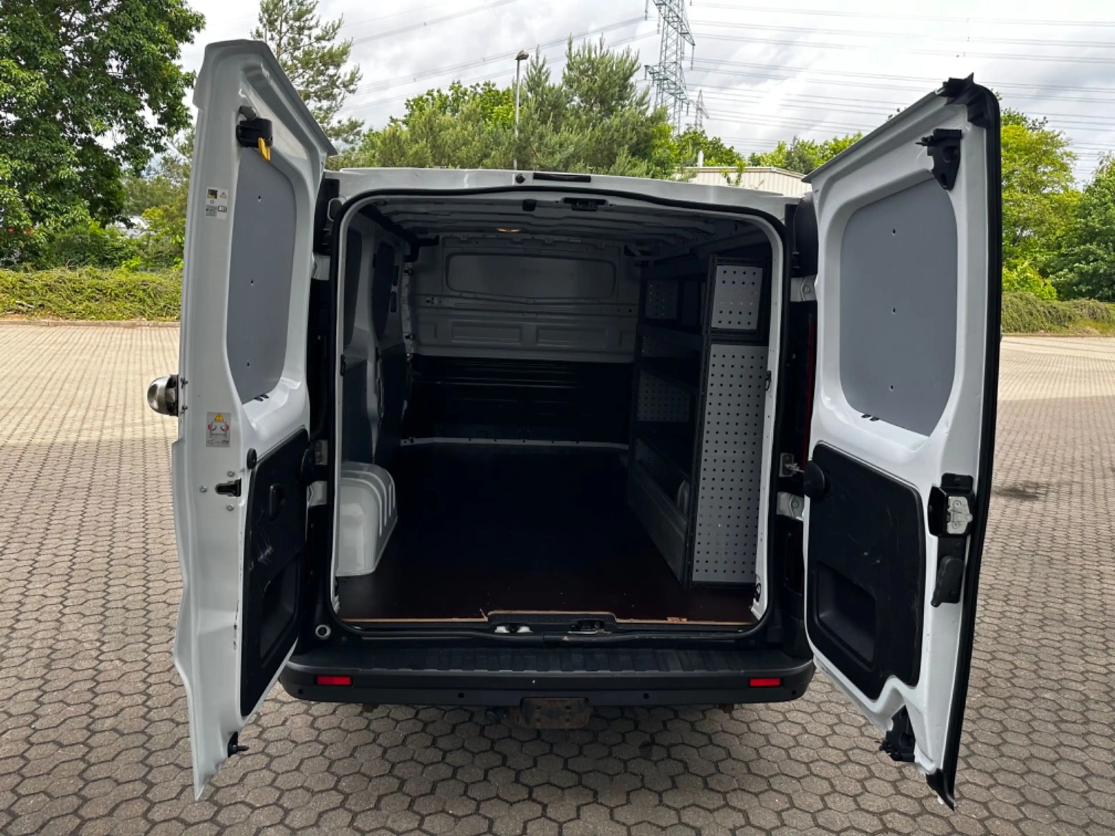 Renault Trafic 2.0DCi Kasten L2H1 3,0t*Navi*Klima*LED — photo 9