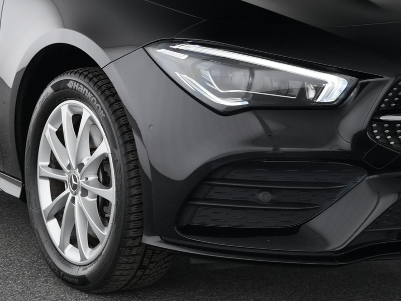 Mercedes-Benz CLA 250 e SB AMG Night 360° HUD Distronic Keyless — photo 7