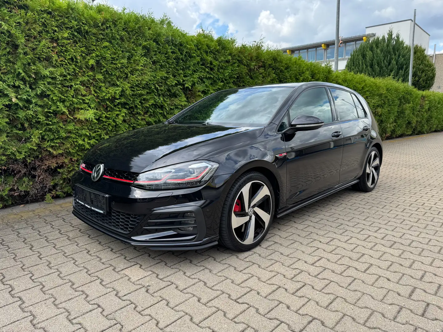 Volkswagen Golf GTI GTI Performance DSG/Pano/RFK /ACC/Virt./Dynaudio Negru - 1