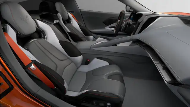 Chevrolet Corvette view 4