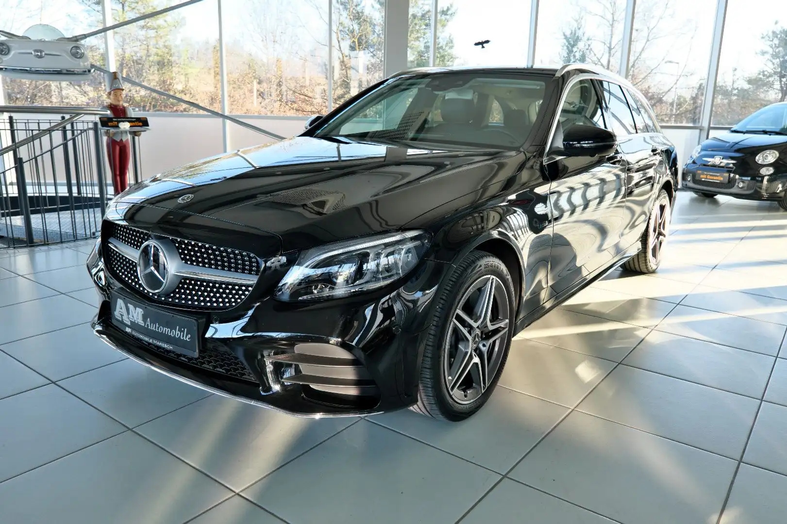 Mercedes-Benz C 300 C300e AMG-Line HuD Multibeam HighEnd-Fahrassist Noir - 1