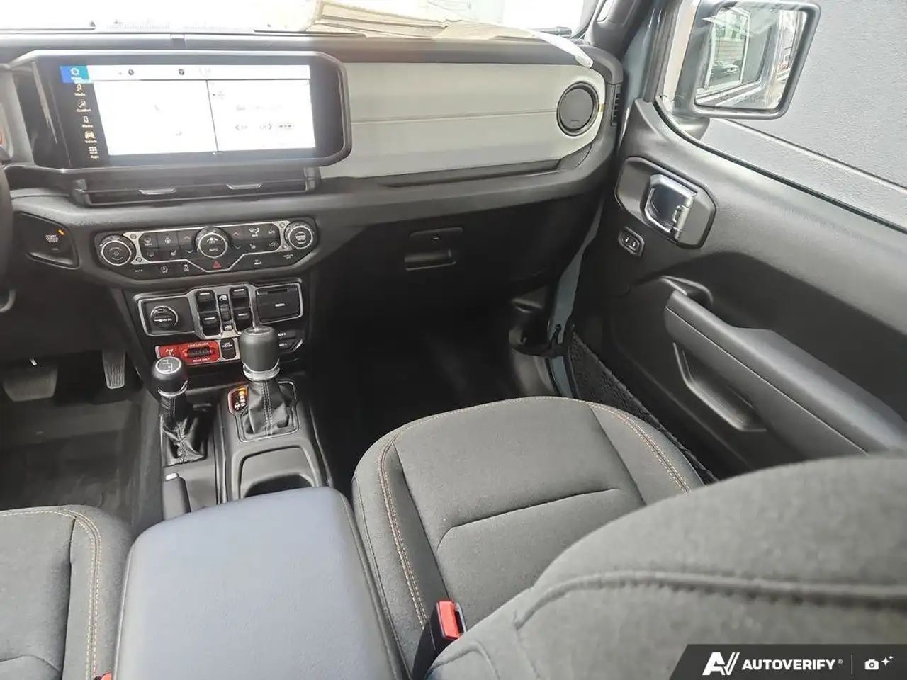 Jeep Gladiator photo Jeep Gladiator