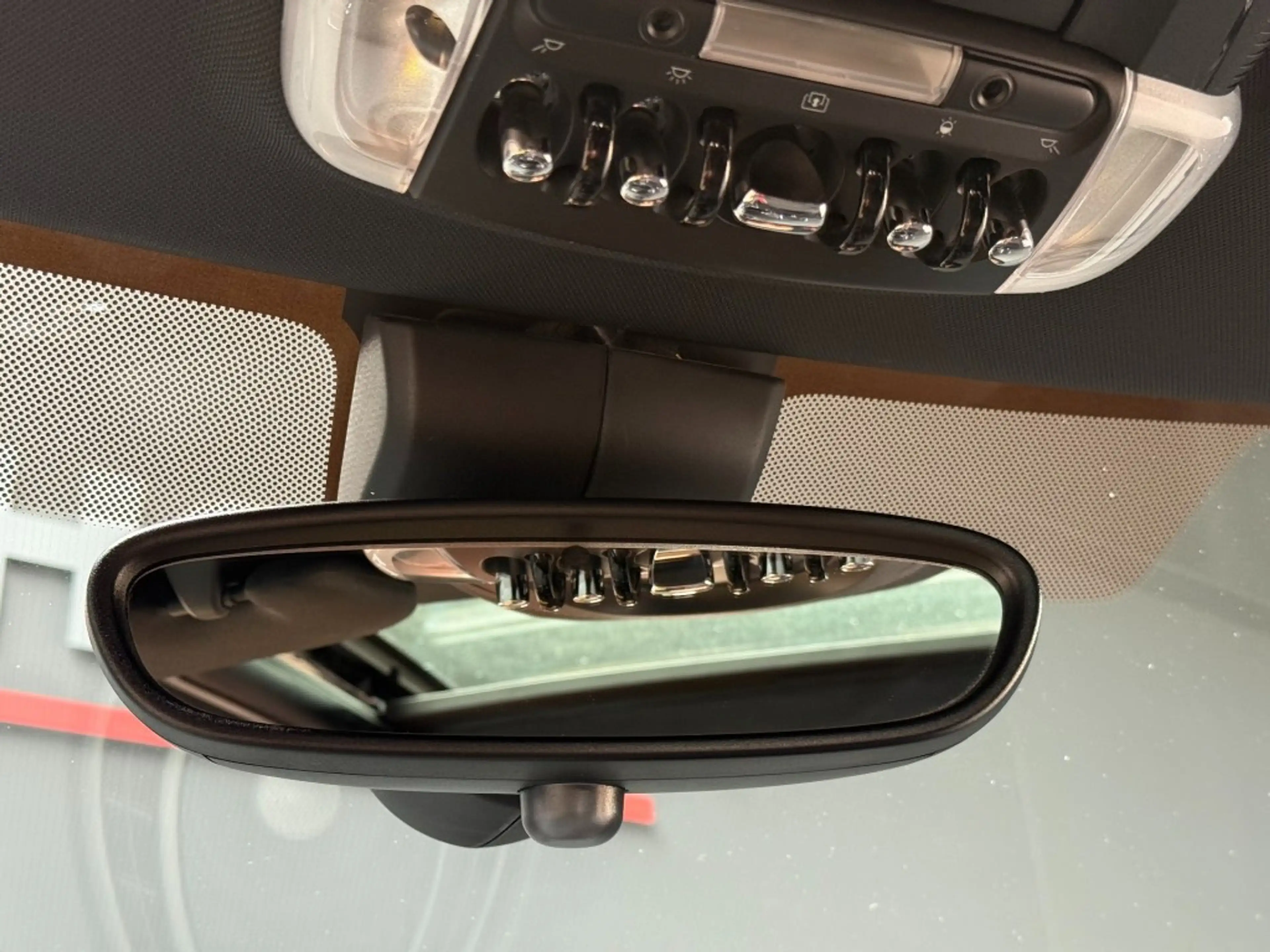 MINI John Cooper Works Clubman Clubman Jhon cooper works All4 Acc 231pk pano head — photo 14