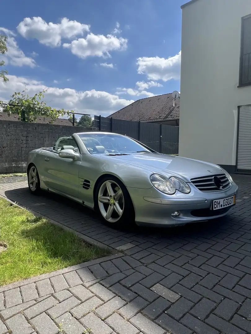 Mercedes-Benz SL 500 V8 BOSE Bi Xenon Keyless Go TÜV 2026 - 1