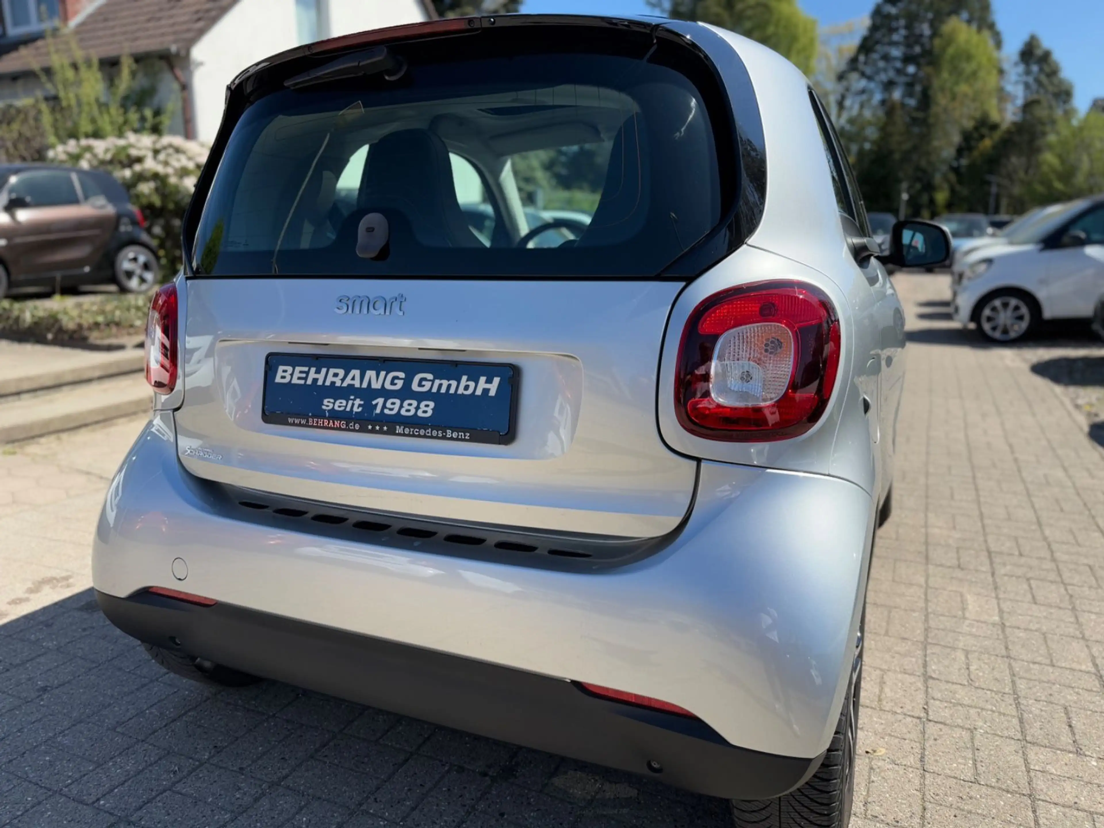 smart forTwo *PRIME*SITZHEIZUNG*LEDER*PANORAMA*1.HAND* — photo 6