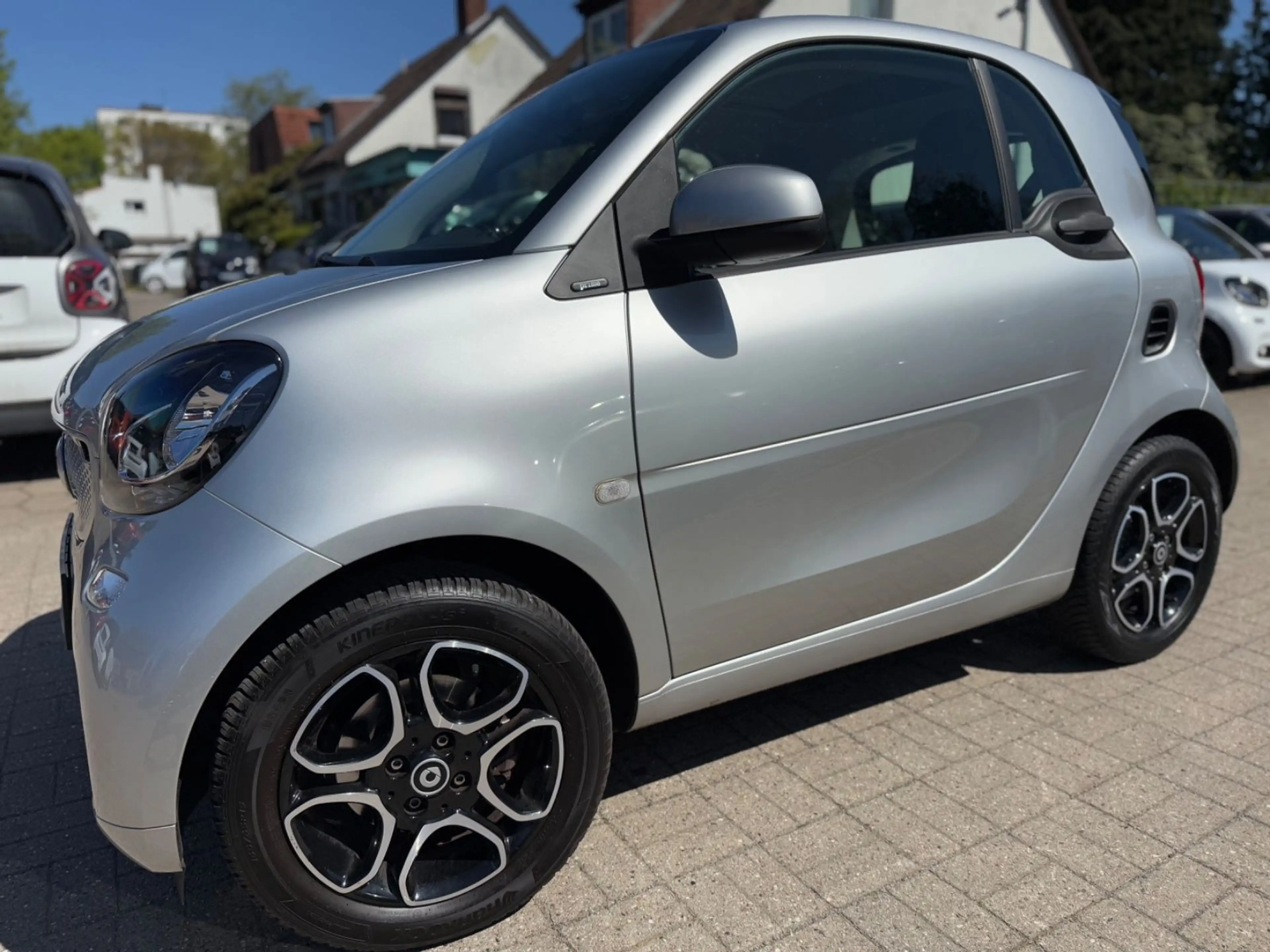 smart forTwo *PRIME*SITZHEIZUNG*LEDER*PANORAMA*1.HAND* — photo 15