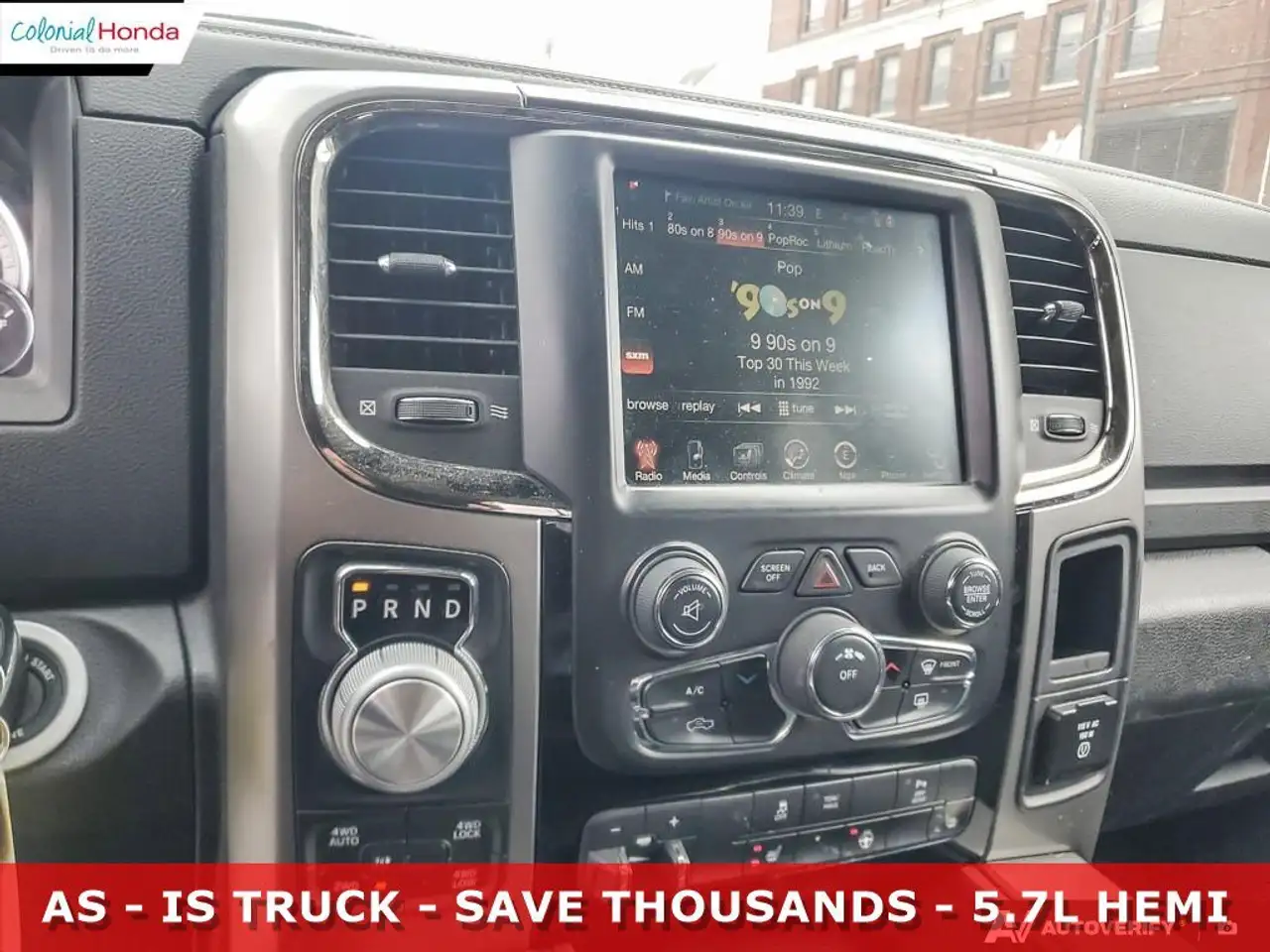 RAM 1500 снимка RAM 1500