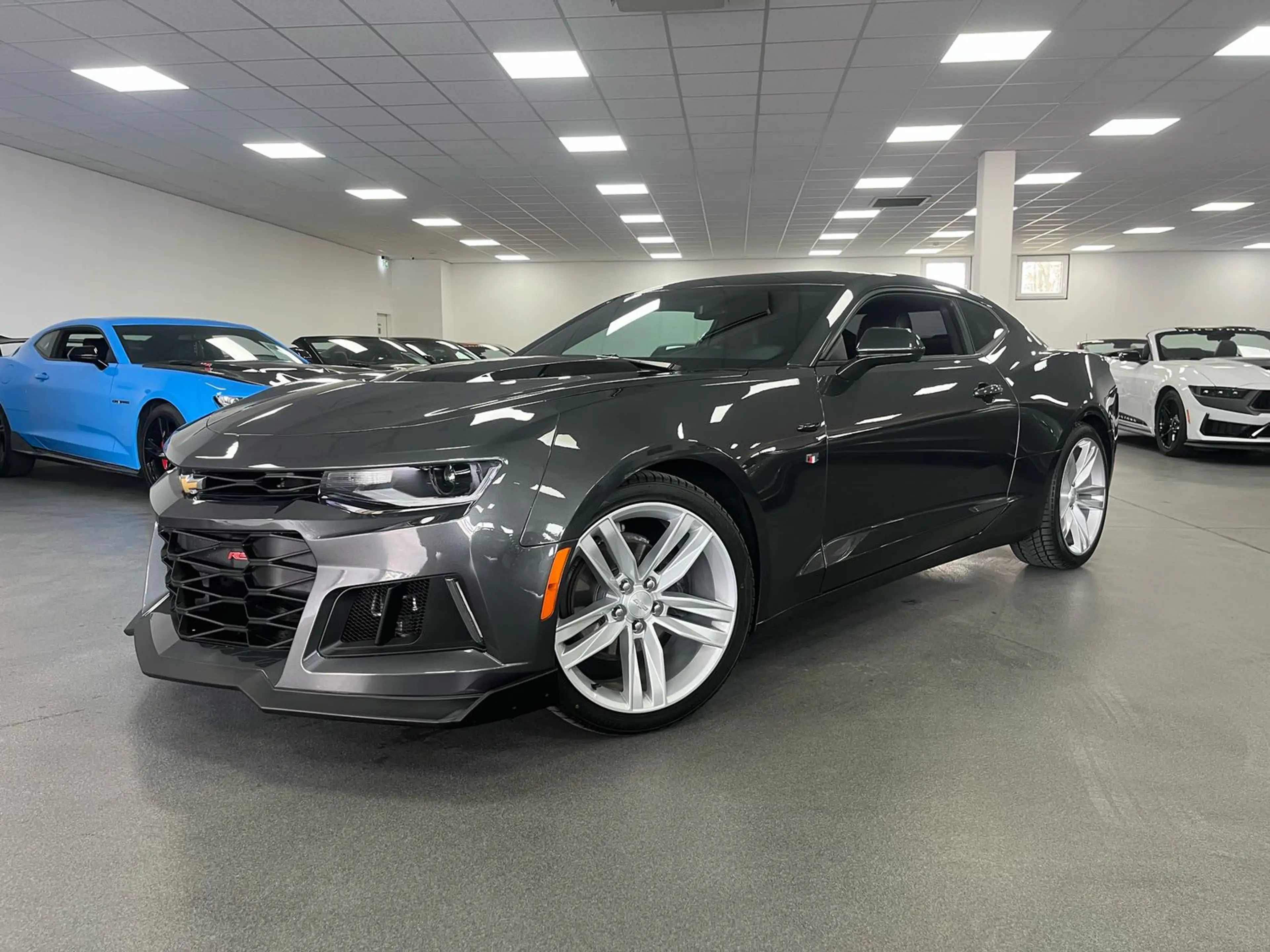 Chevrolet Camaro RS *3,6l V6 ZL1-Front/LED/Automatik* — photo 3