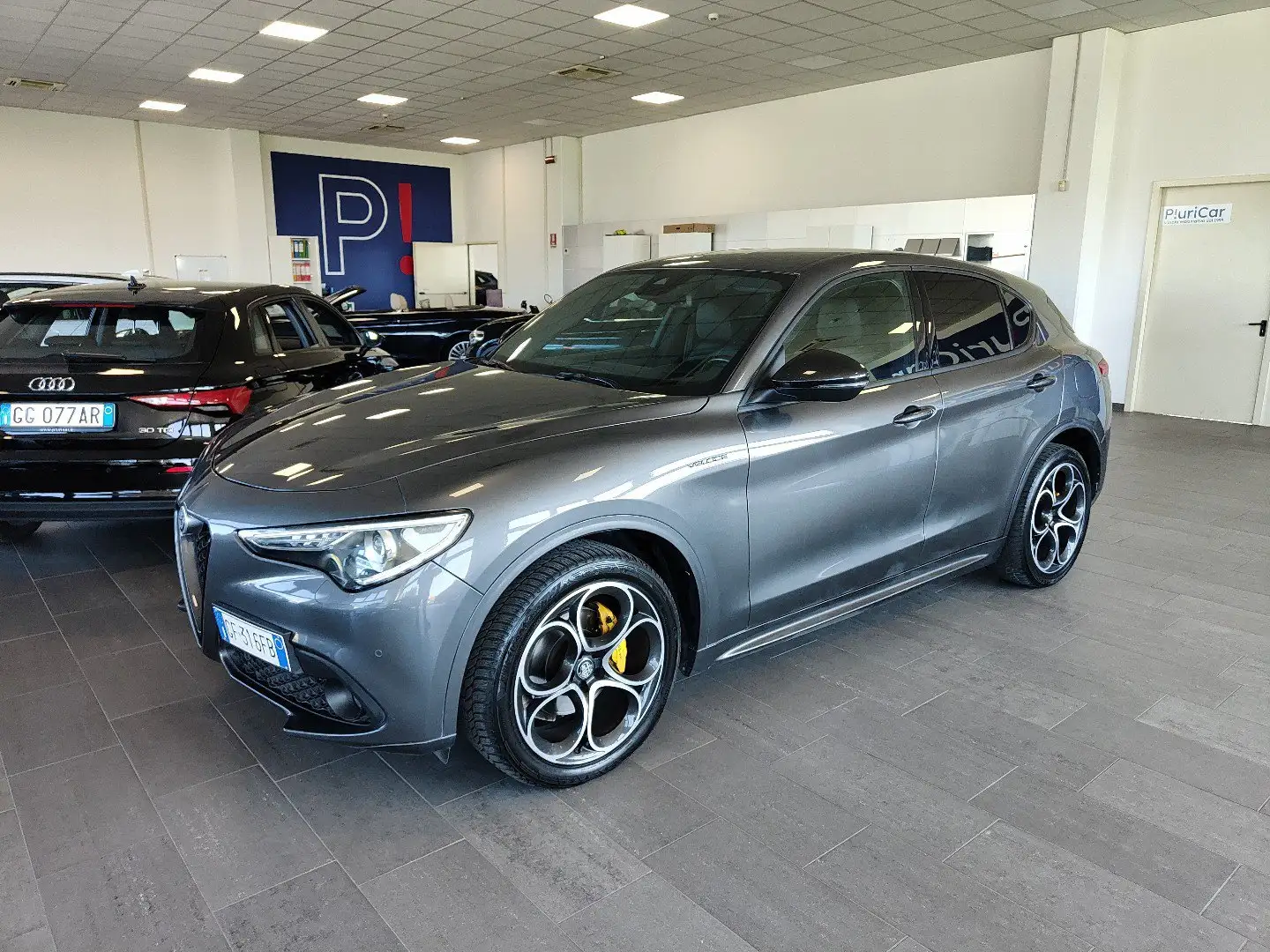 Alfa Romeo Stelvio Veloce 2.2TD 210cv Q4 AT8 Navi Pelle Xeno Cerchi20 Grigio - 1