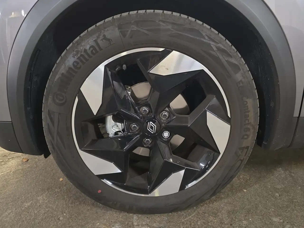 Renault Captur — photo 33