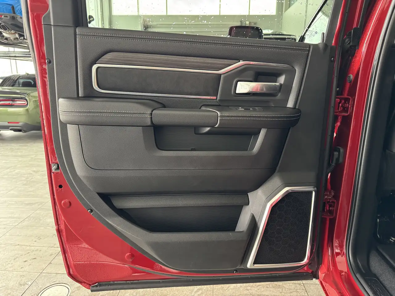 RAM 3500 снимка RAM 3500