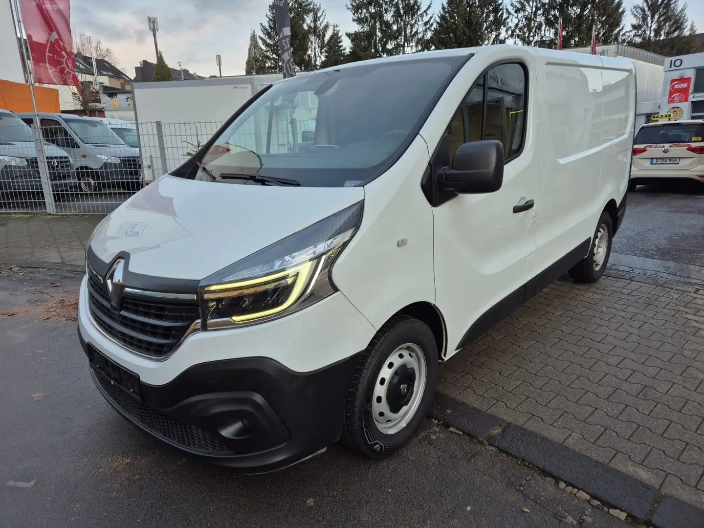 Renault Trafic Kasten L1H1 2,8t Komfort Kamera 3 Sitze Blanc - 1