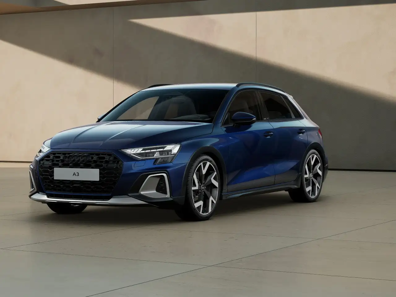 Audi A3 allstreet 2.0 tdi identity contrast 150cv s-tronic — photo 1 of 5