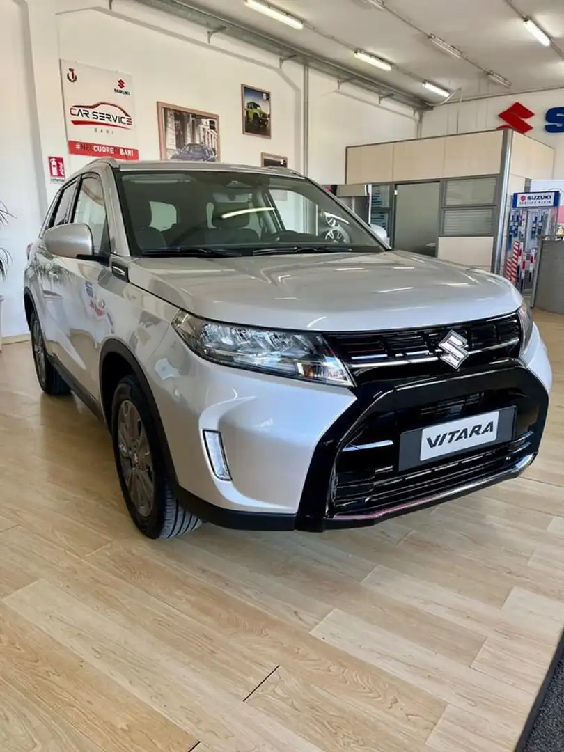 Suzuki Vitara 1.4 Hybrid Cool+ - 1