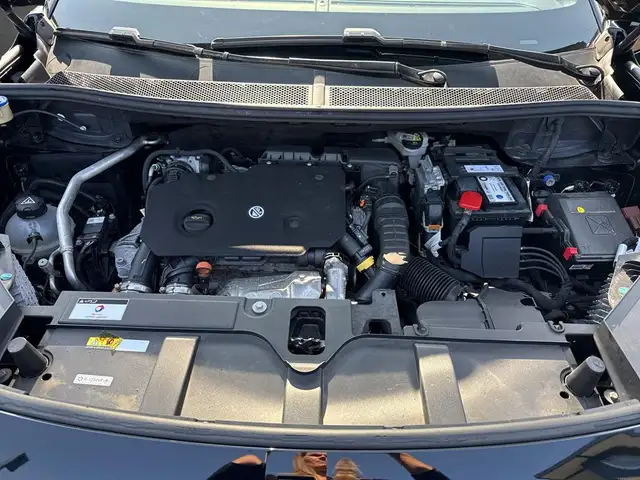 DS Automobiles DS 7 view 7