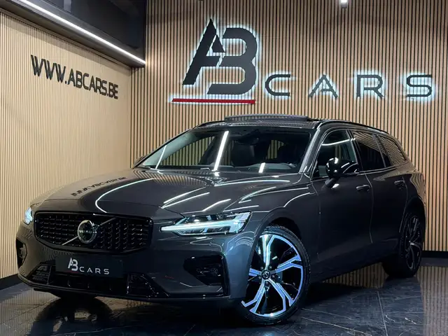 Volvo V60 2.0 T R-Design * GARANTIE 12 MOIS * 1ER PROP *