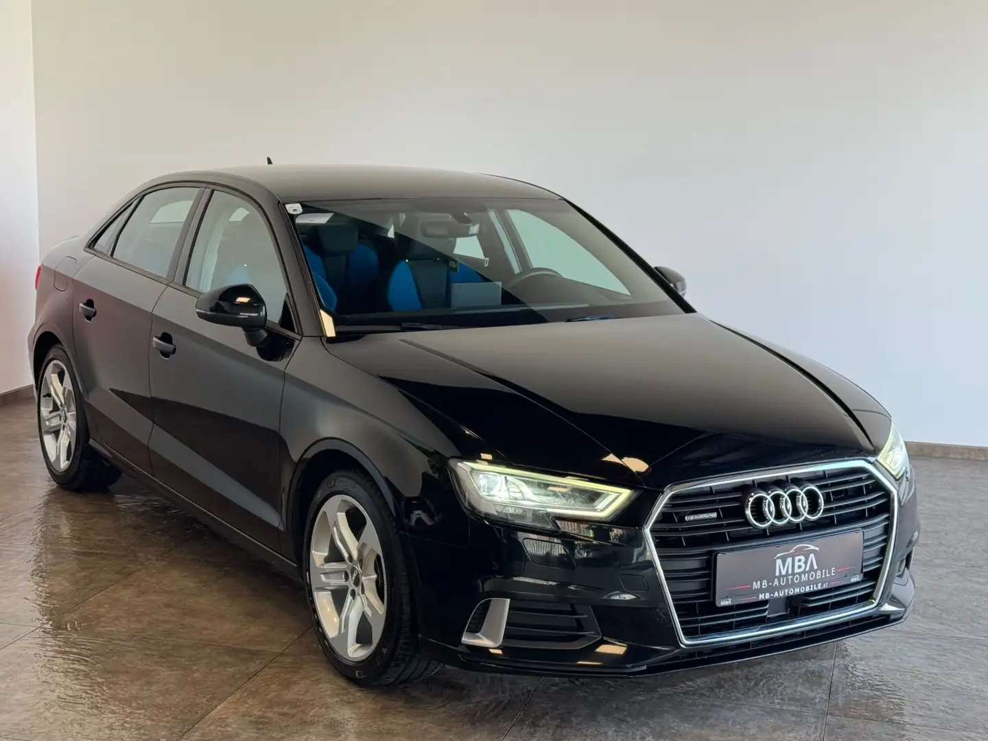 Audi A3 2,0 TDI Quattro sport Limo | Allrad | Digi-Tacho Schwarz - 1