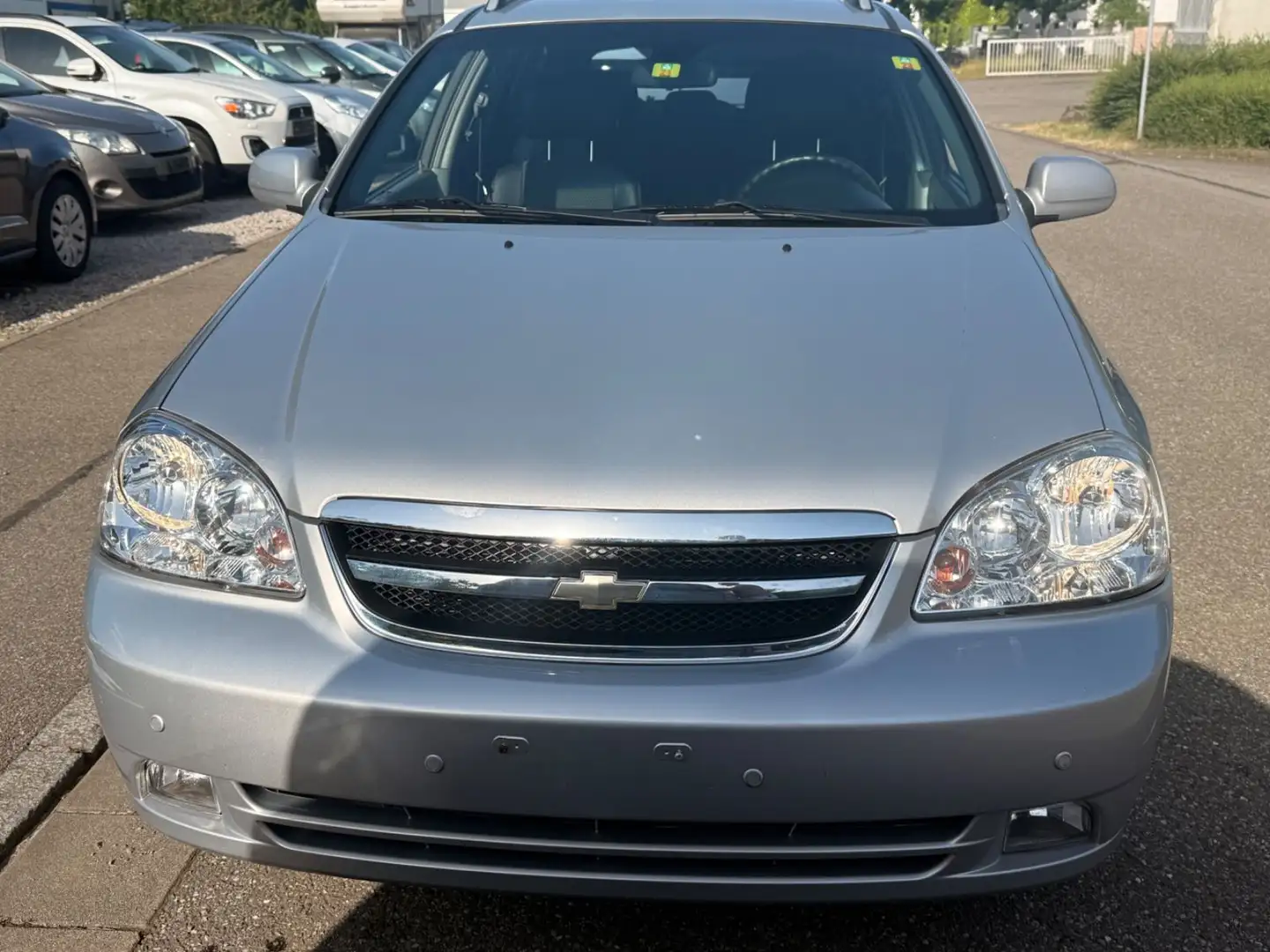 Chevrolet Nubira Wagon 1.8 CDX EURO4 TÜV Silber - 2