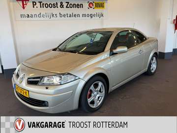 Coupé-Cabriolet 2.0-16V Tech Line/ Cruise Control/