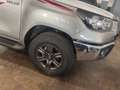 Toyota Hilux 2.4 D-4D 4WD Comfort Grijs - thumbnail 3