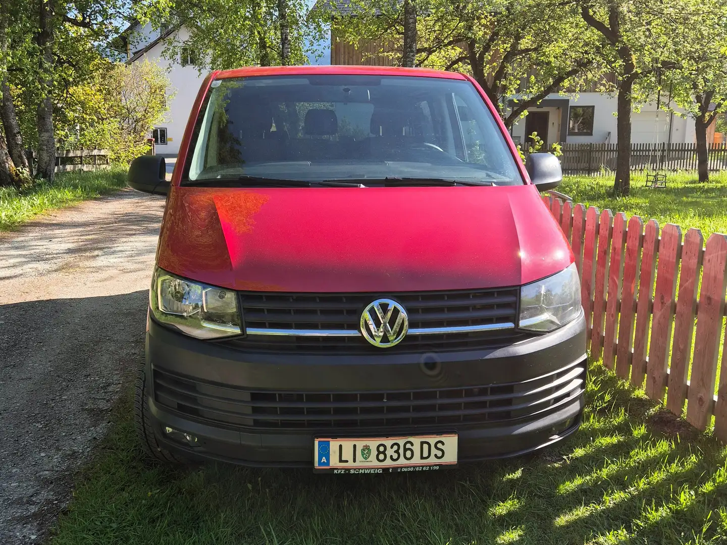 Volkswagen T6 Kombi Kombi KR 2,0 Entry TDI BMT Entry crvena - 1