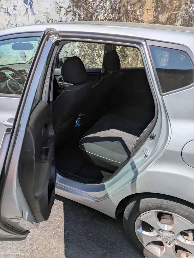 Kia Venga Venga 1.4 crdi Active (wgt EX) 90cv Grigio - 2