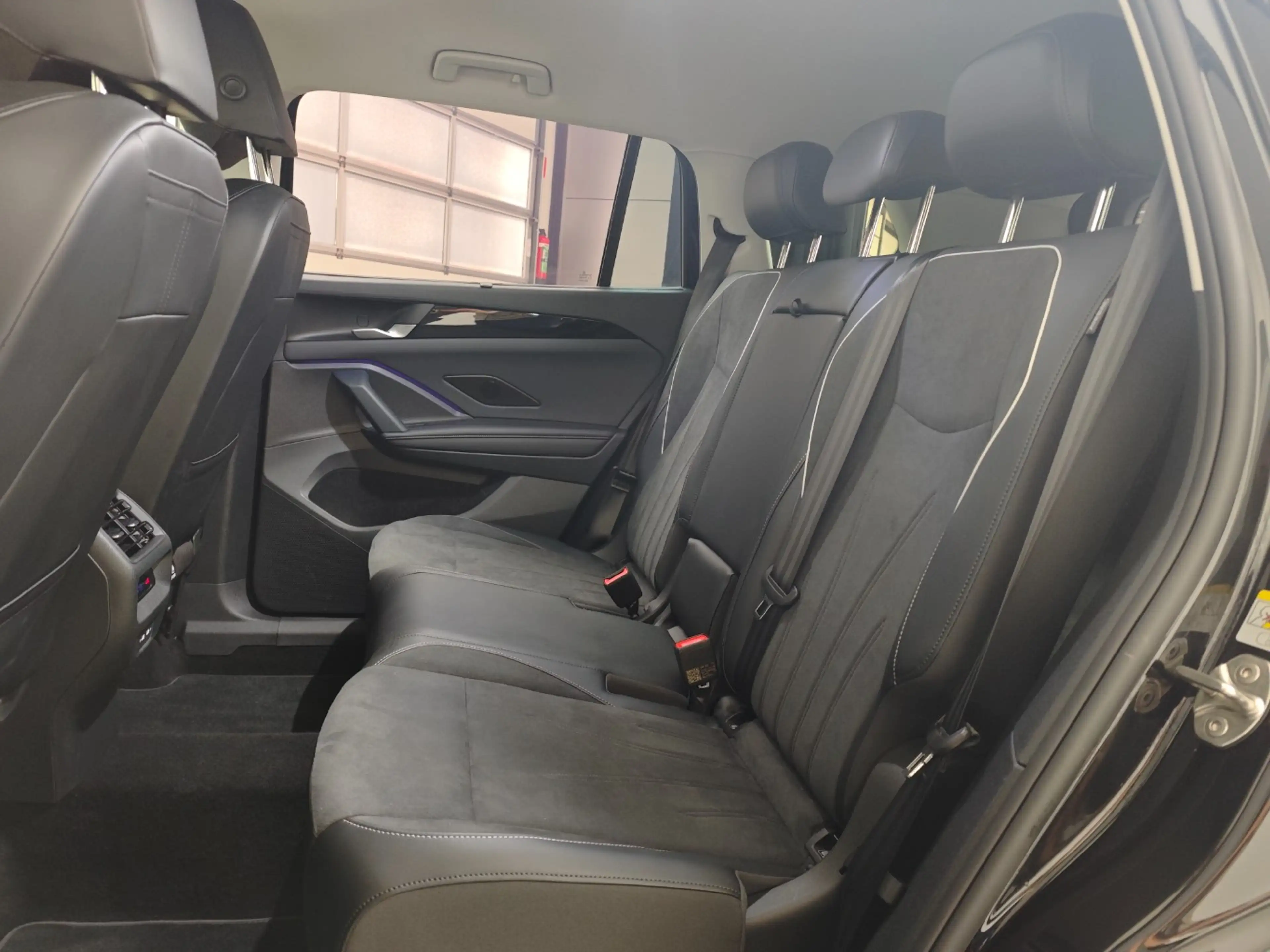 Volkswagen Tayron 1.5 eHybrid Elegance | Full-LED koplampen | Rondom — photo 8