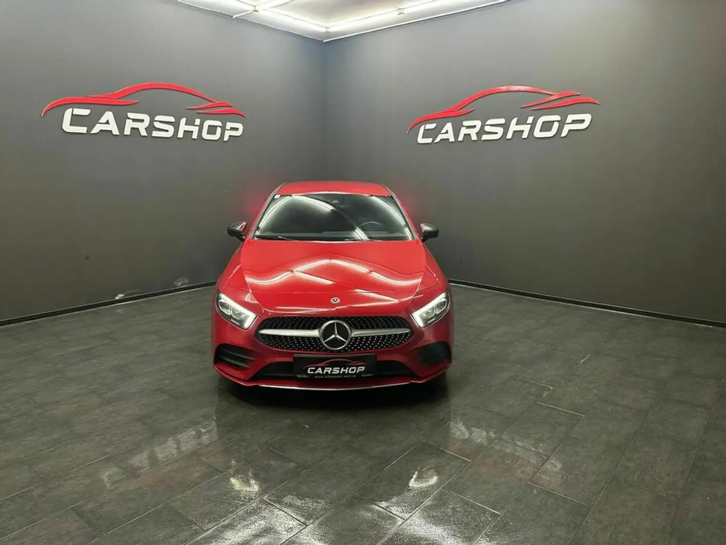 Mercedes-Benz A 180 d Amg-Line Rot - 1