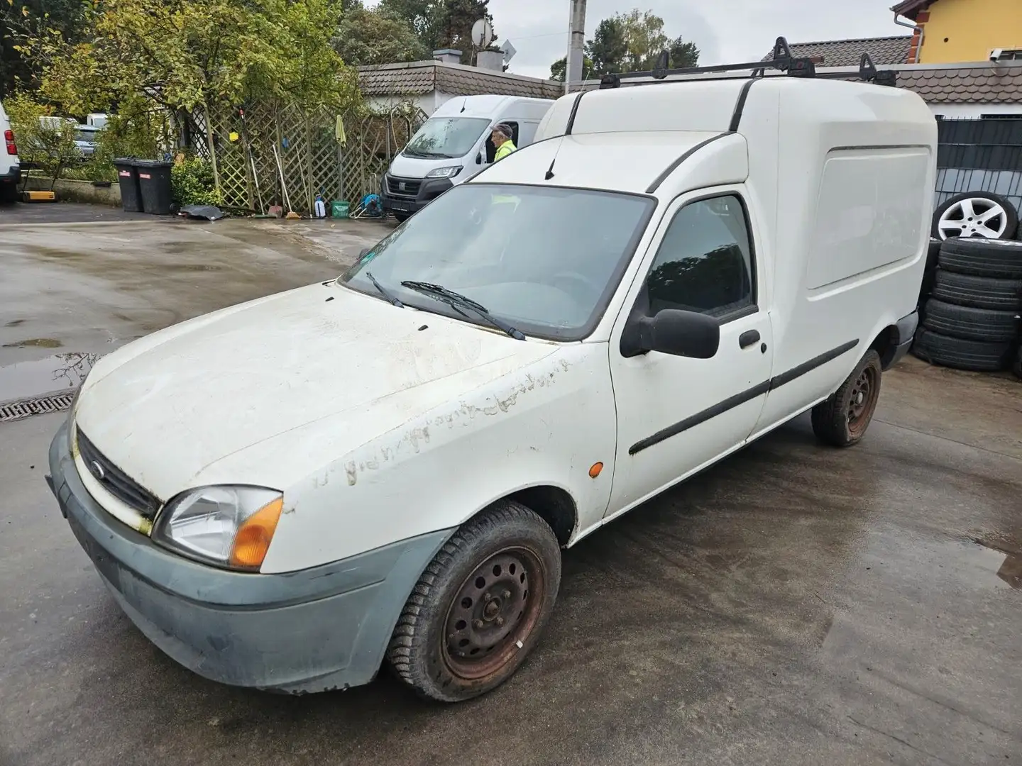 Ford Courier Fehér - 1