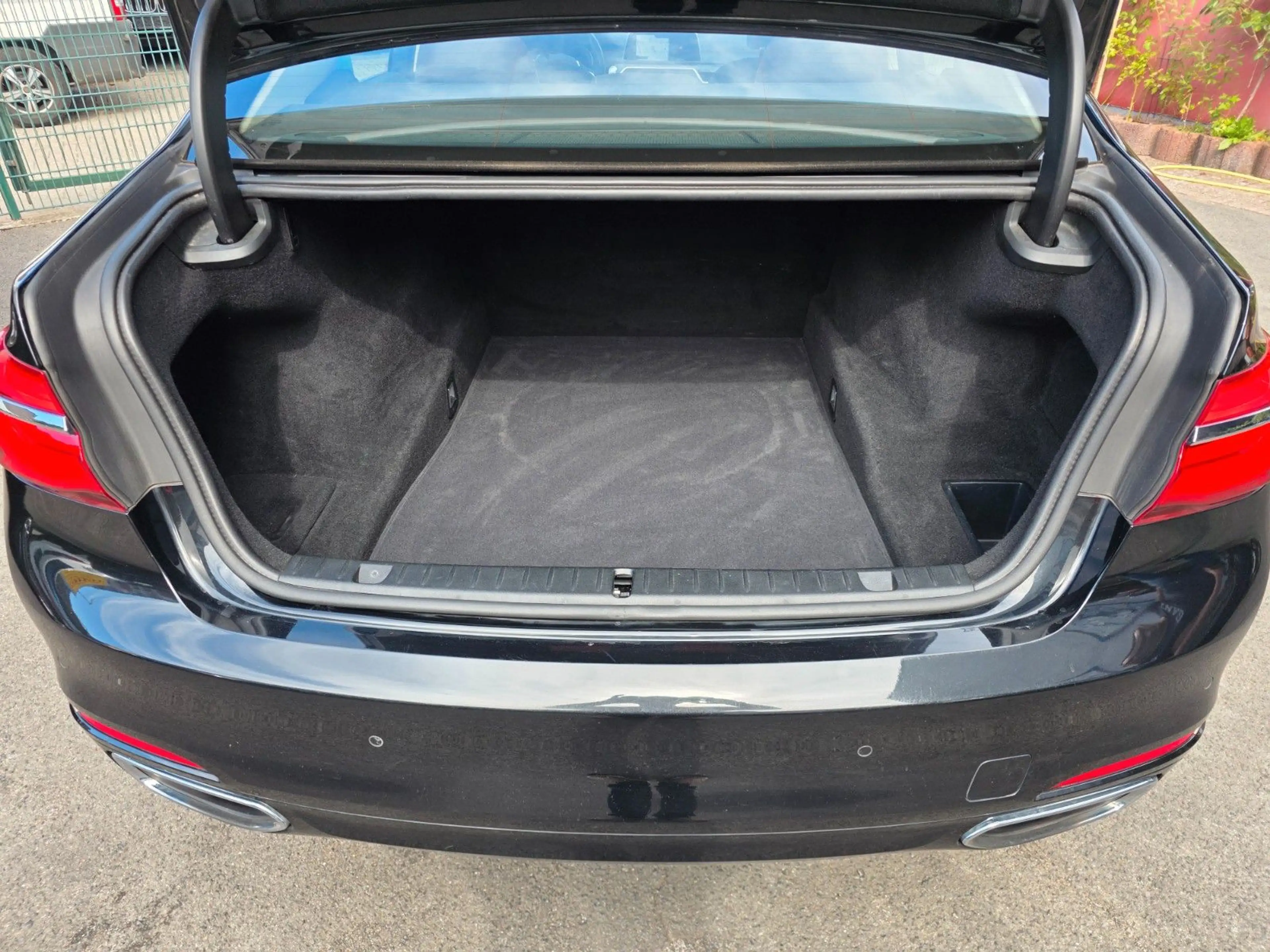 BMW 730 d 1.Hand-HeadUp-GSD-TV-Unfallfrei-Top Zustan — photo 13