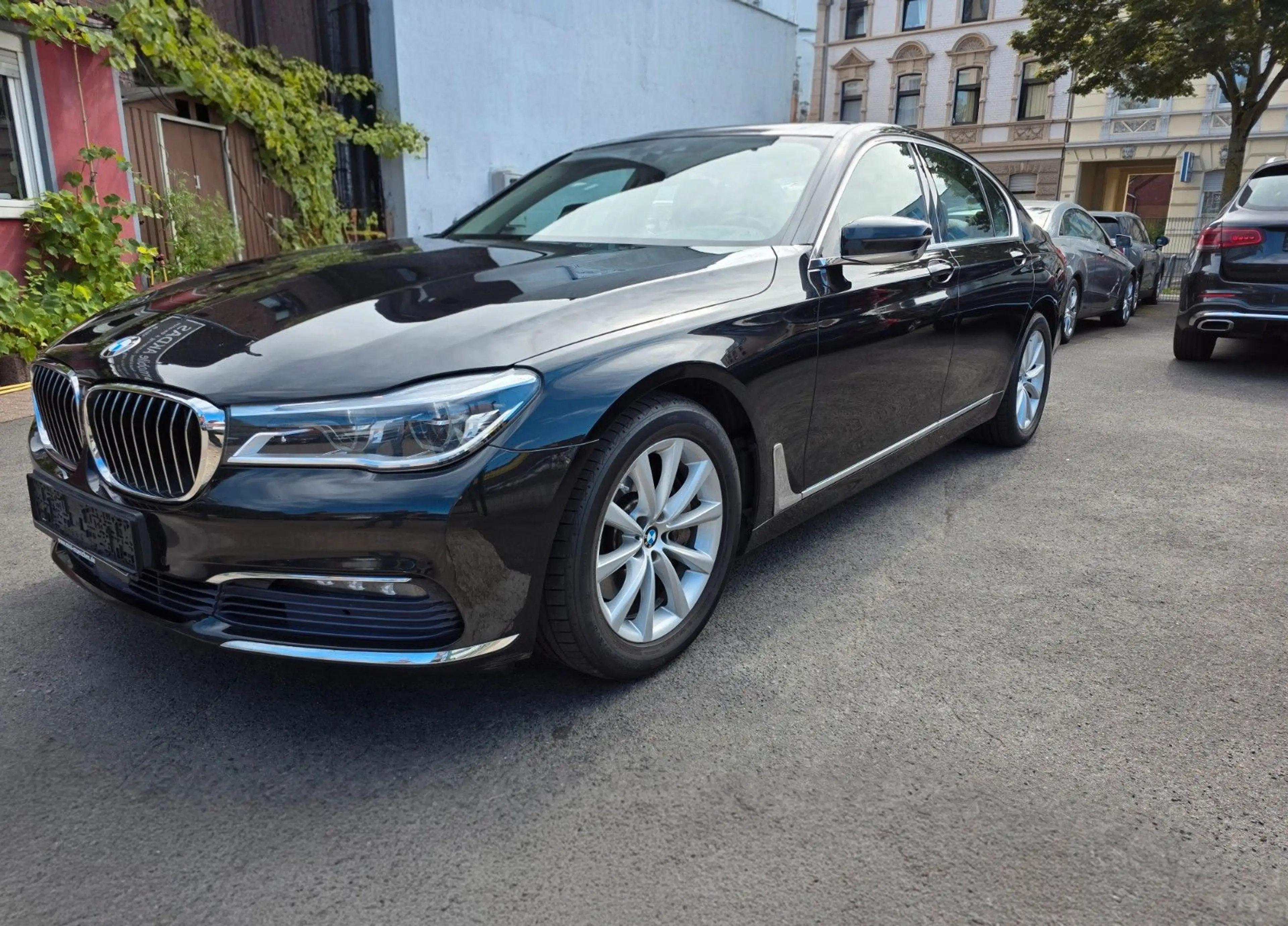 BMW 730 d 1.Hand-HeadUp-GSD-TV-Unfallfrei-Top Zustan — photo 3